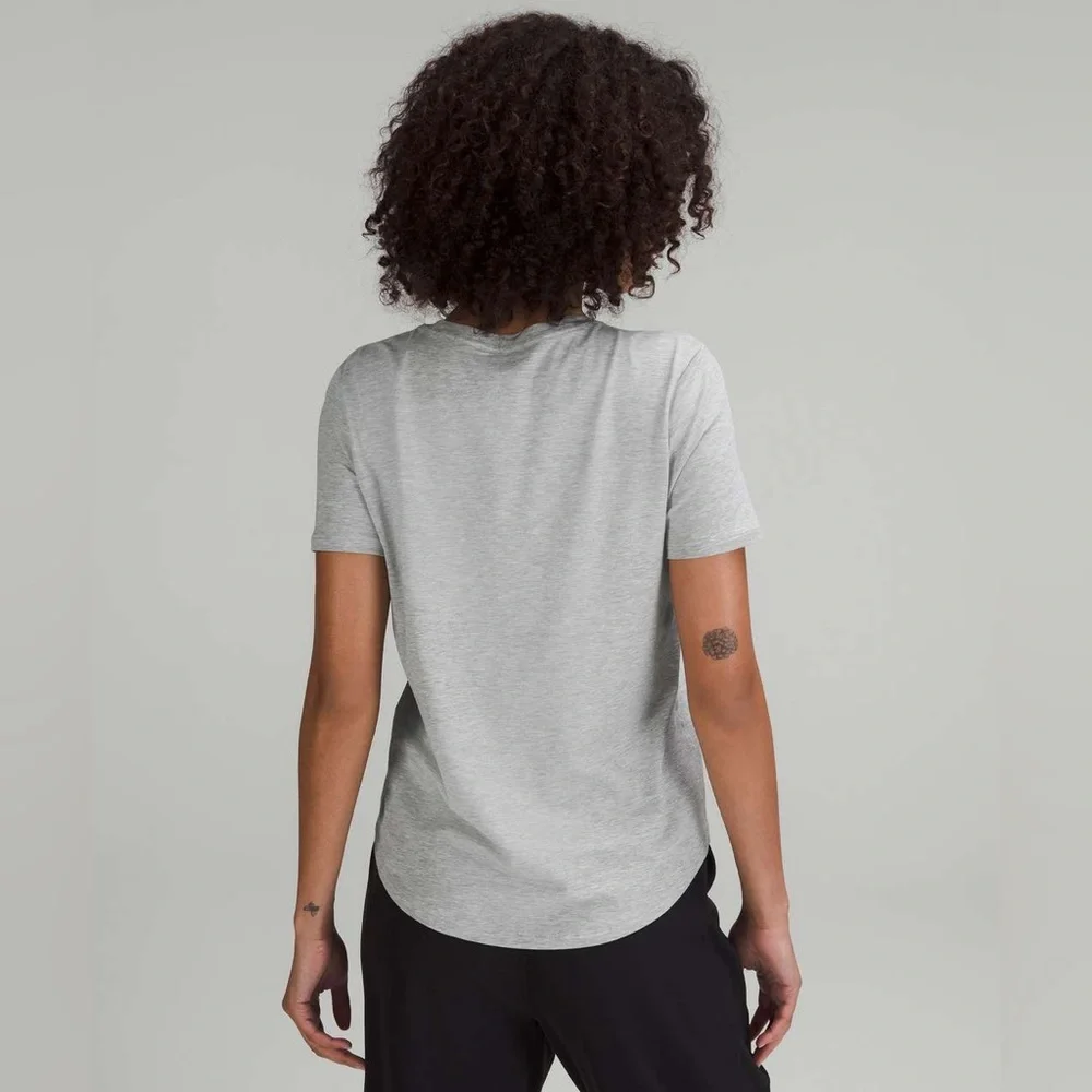 Lululemon Love Crewneck T-Shirt Heathered Core Light Grey‎ XS